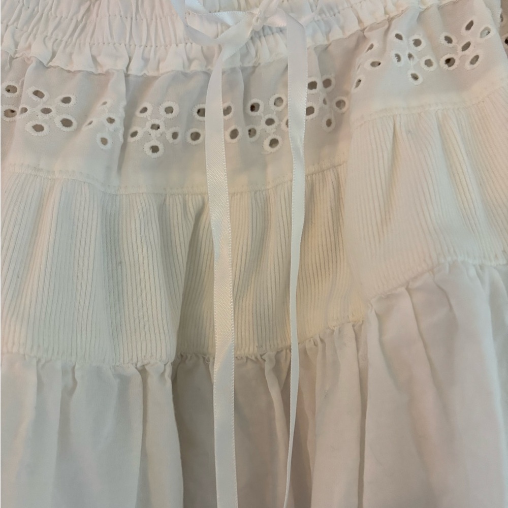 Free People Gesibelle white eyelet skirt. - Picture 5 of 7